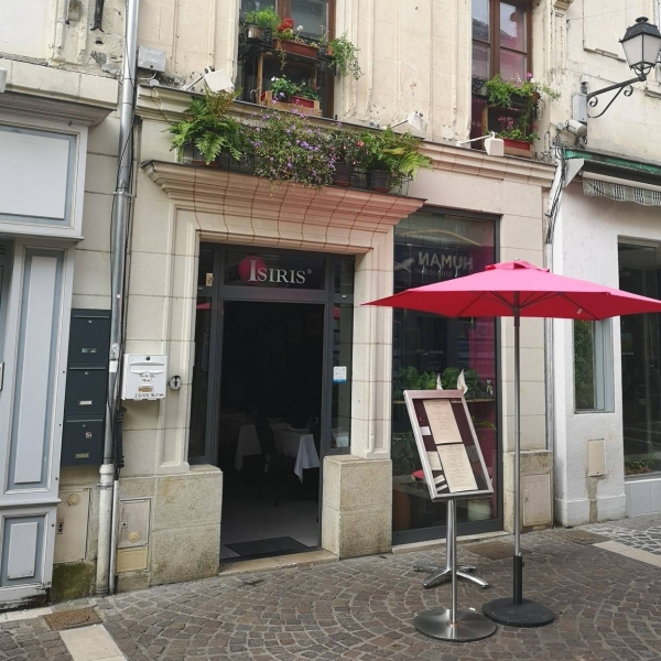 Le Salon de thé - Isiris - Chinon - restaurant a faire CHINON